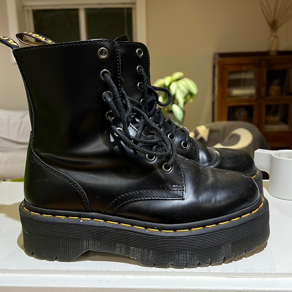 DR MARTEN - Jadon boots